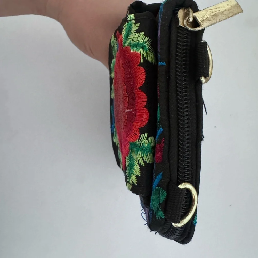 Floral Embroidered Wallet - Red and Green